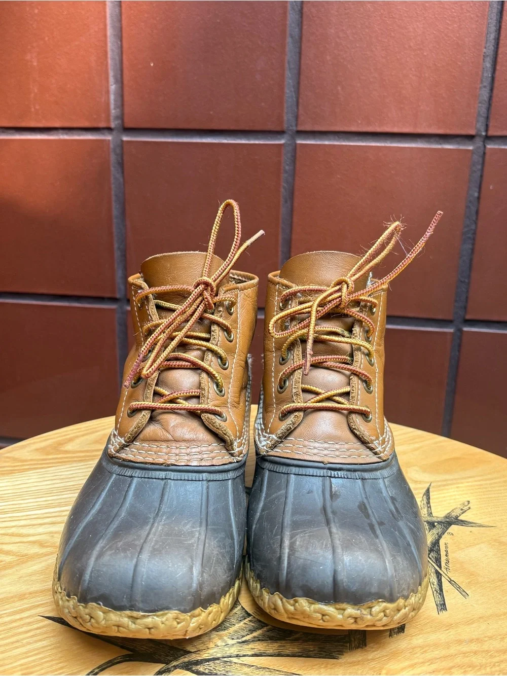 L.L. Bean Women’s Duck Boots 6 inch Size 8